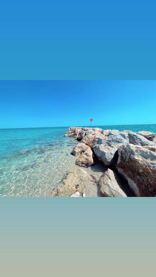 Les Capitelles Bord De Plage Avec Grande Piscine - Vue Montagne Saint-Cyprien  Exteriér fotografie